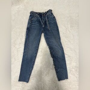 Hollister Ultra High Rise Mom Jeans Raw Hem 3